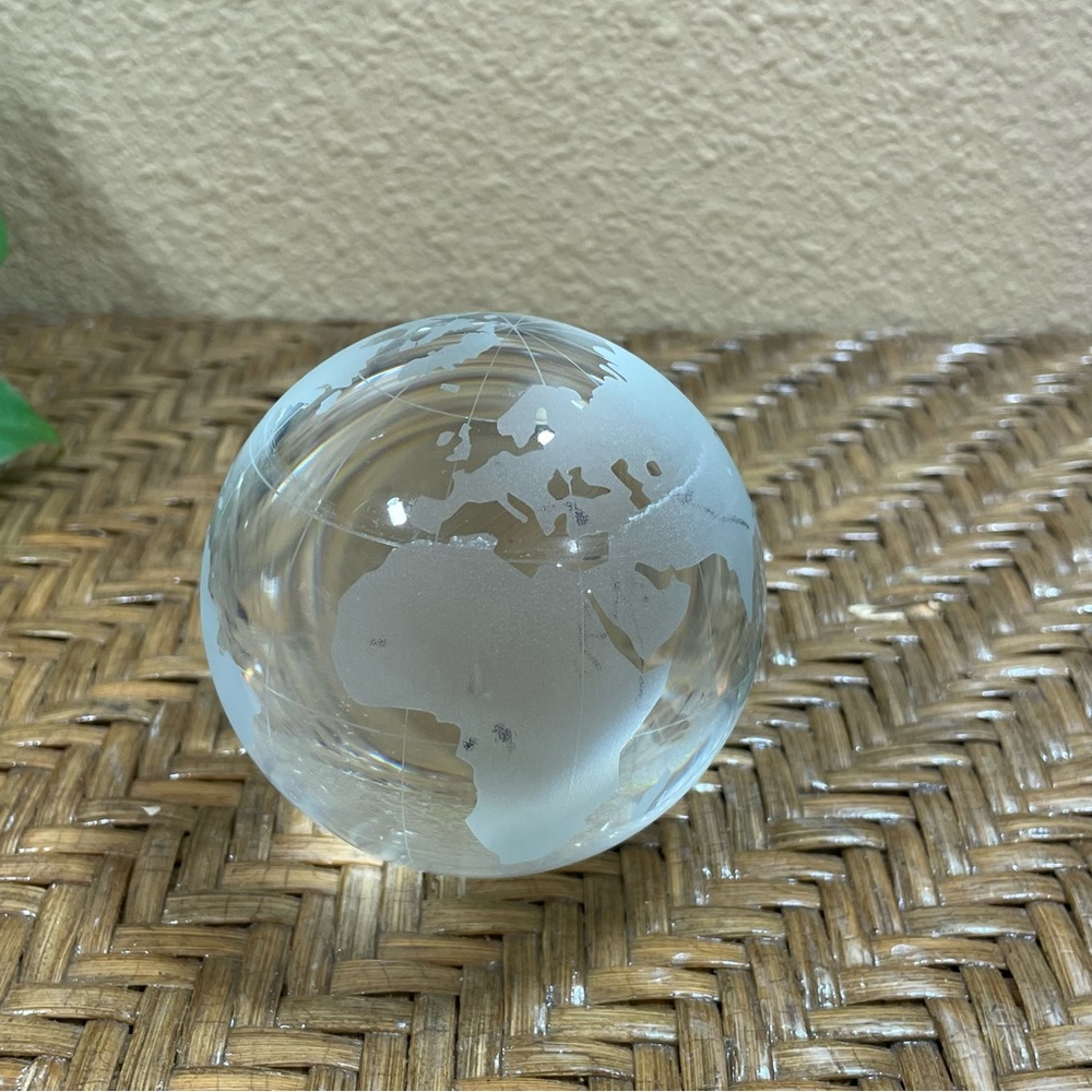 Vintage Glass World Globe Paper Weight Signed - Picture 1 of 9